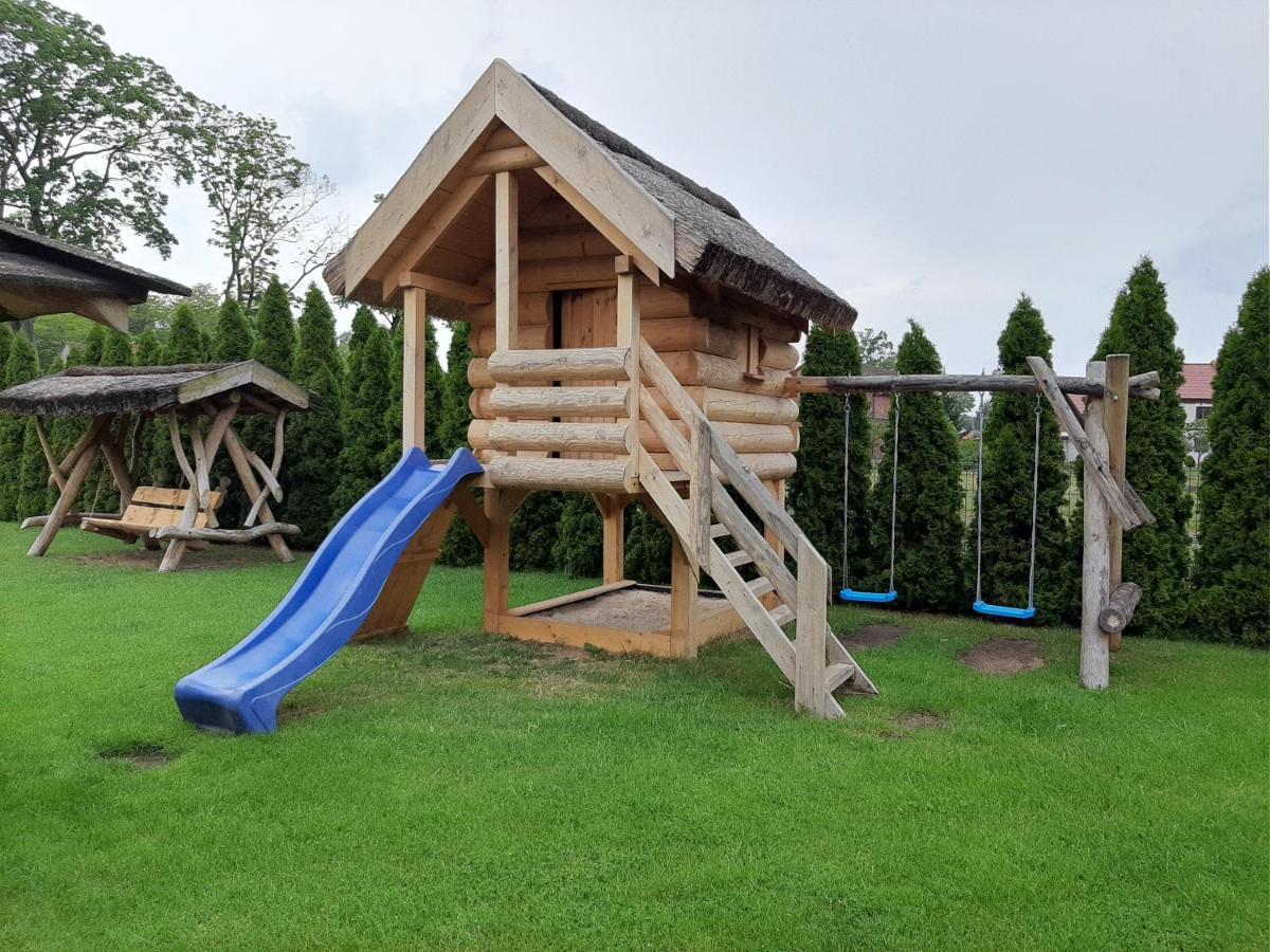 Pod Koziorozcami Hotel Trzebiechow ภายนอก รูปภาพ