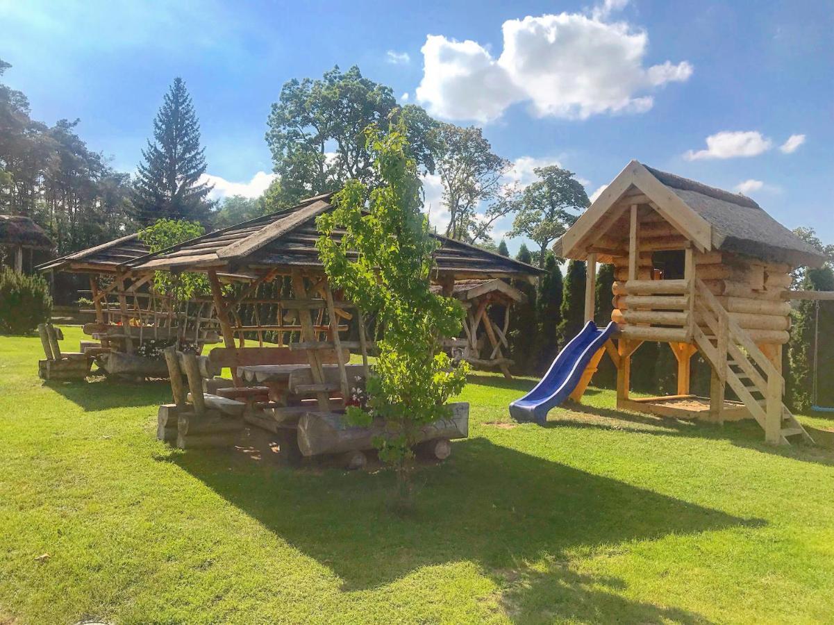 Pod Koziorozcami Hotel Trzebiechow ภายนอก รูปภาพ
