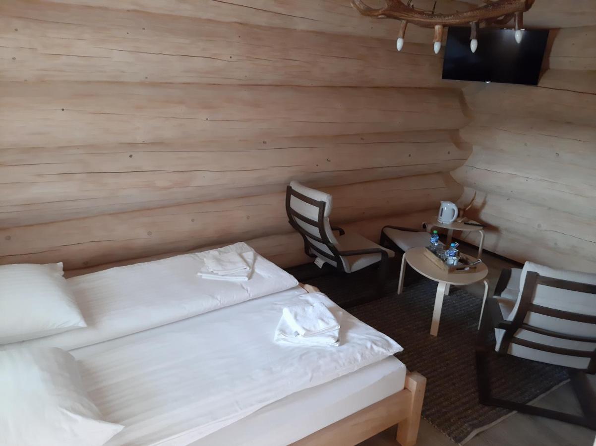 Pod Koziorozcami Hotel Trzebiechow ภายนอก รูปภาพ