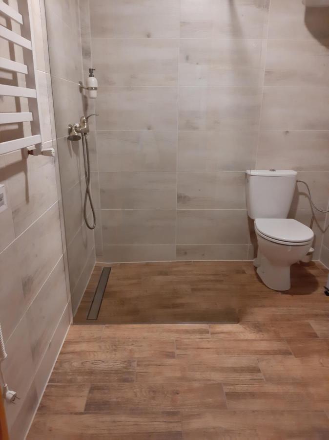 Pod Koziorozcami Hotel Trzebiechow ภายนอก รูปภาพ